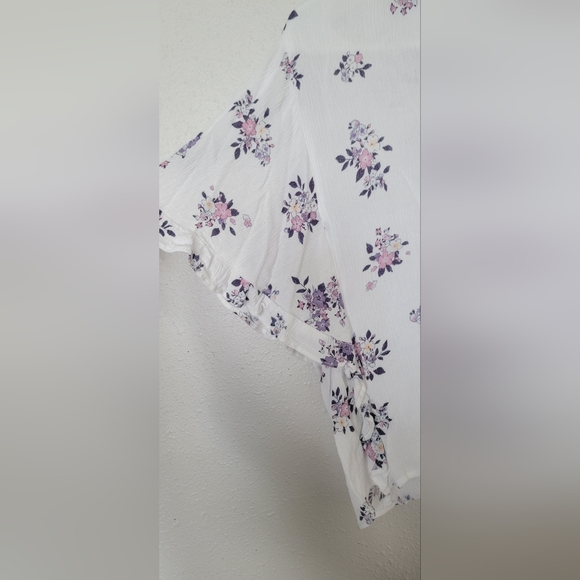 CODE X MODE crop top floral blouse. Size small - Picture 8 of 8